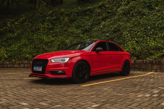AUDI A3 1.8 TFSI SEDAN AMBITION 16V 180CV GASOLINA 4P AUTOMÁTICO AUDI A3 1.8 TFSI SEDAN AMBITION 16V 180CV GASOLINA 4P AUTOMÁTICO